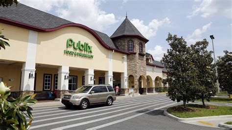 The grocery store is convenient for the people of Dover, Lutz, Seffner, Brandon, Valrico, Tampa, Mango and Thonotosassa. . Horario de publix